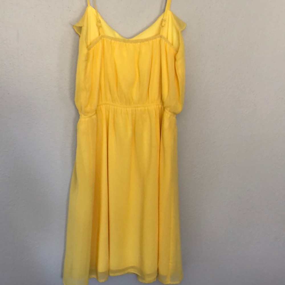 Yellow sundress - Picture 3 of 3
